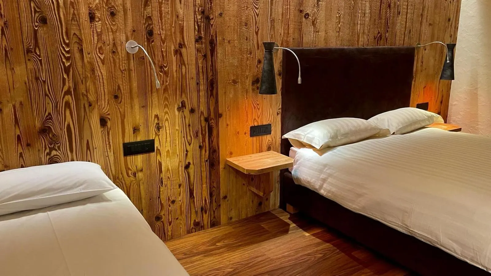 Hotel Pontiglia Livigno 3*,